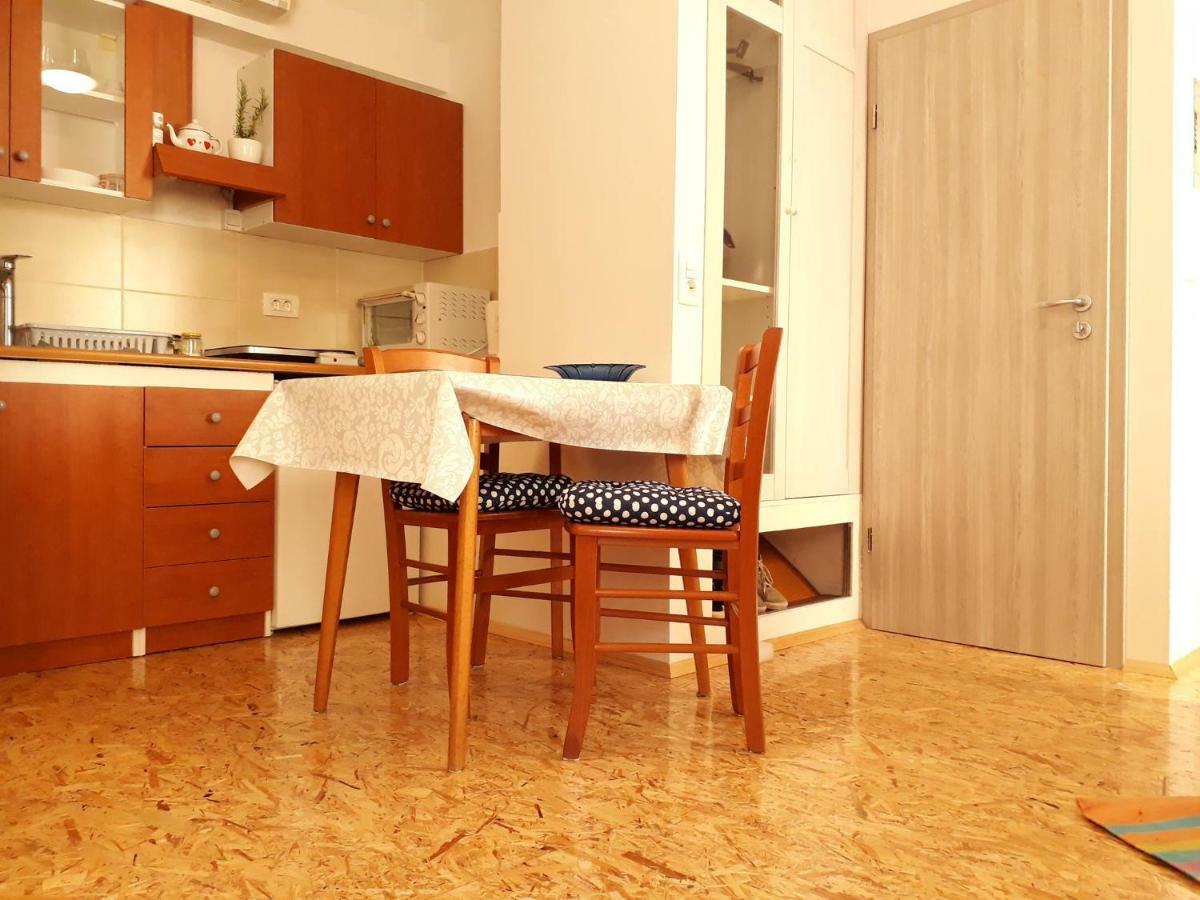 Appartement Vse Kontenti à Koper Extérieur photo