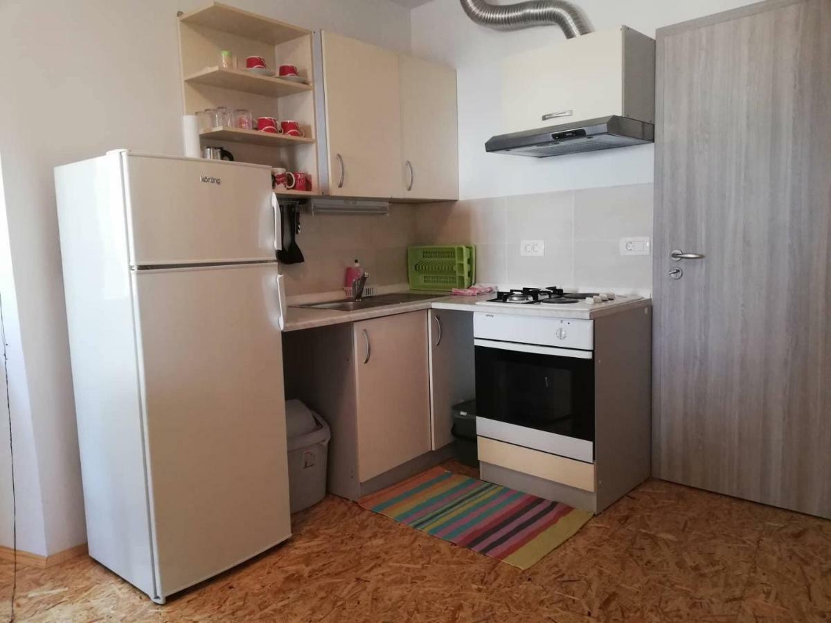 Appartement Vse Kontenti à Koper Extérieur photo