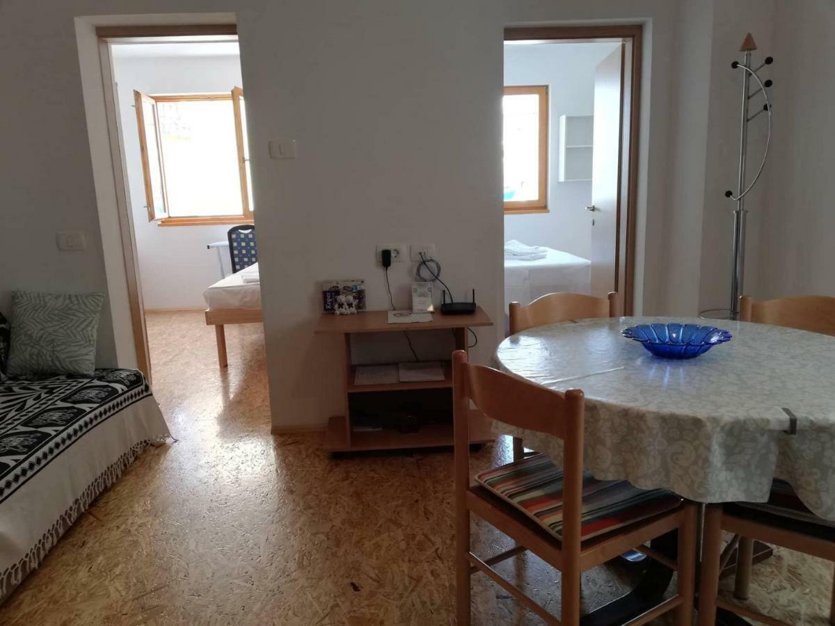 Appartement Vse Kontenti à Koper Extérieur photo